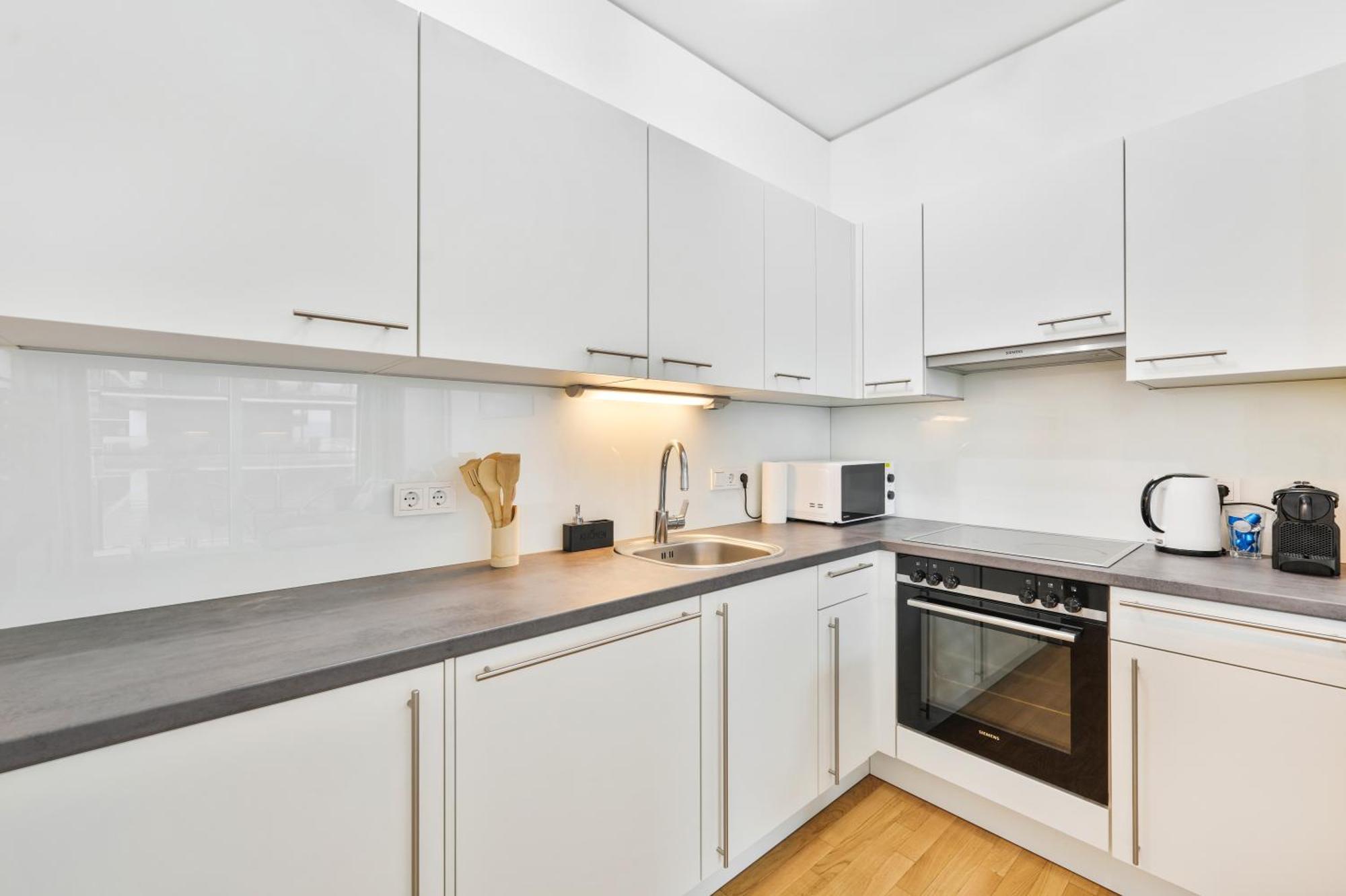 Vienna Sky Apartment I Rooftop Pool I Netflix Экстерьер фото